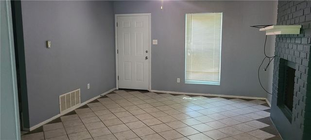 822 Sahara Ave A, Austin, TX 78745