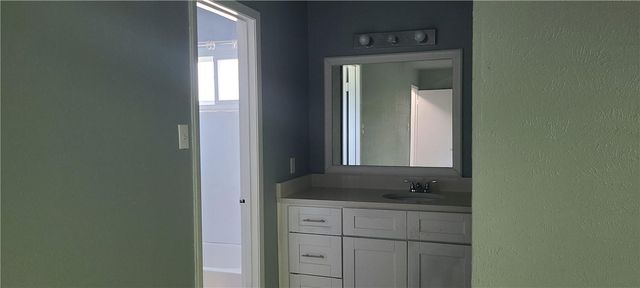 822 Sahara Ave A, Austin, TX 78745