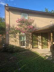 822 Sahara Ave A, Austin, TX 78745