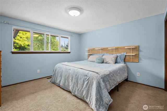 1561 S MacArthur Street, Tacoma, WA 98465