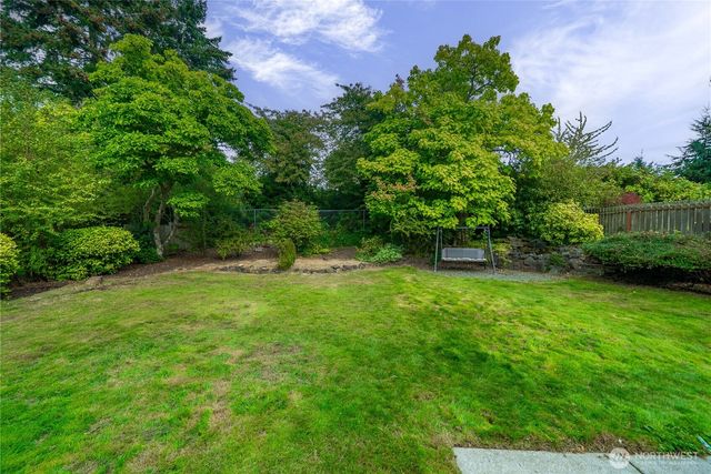 1561 S MacArthur Street, Tacoma, WA 98465
