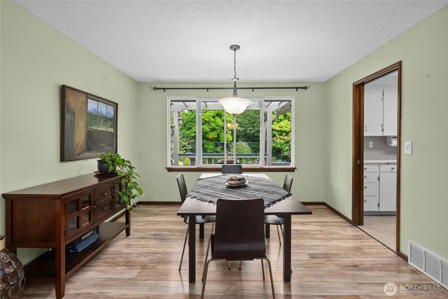 1561 S MacArthur Street, Tacoma, WA 98465