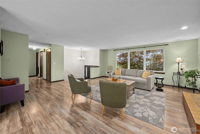 1561 S MacArthur Street, Tacoma, WA 98465