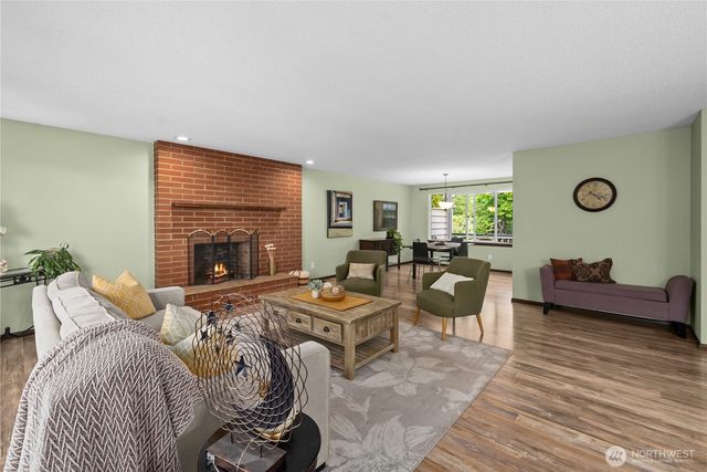 1561 S MacArthur Street, Tacoma, WA 98465