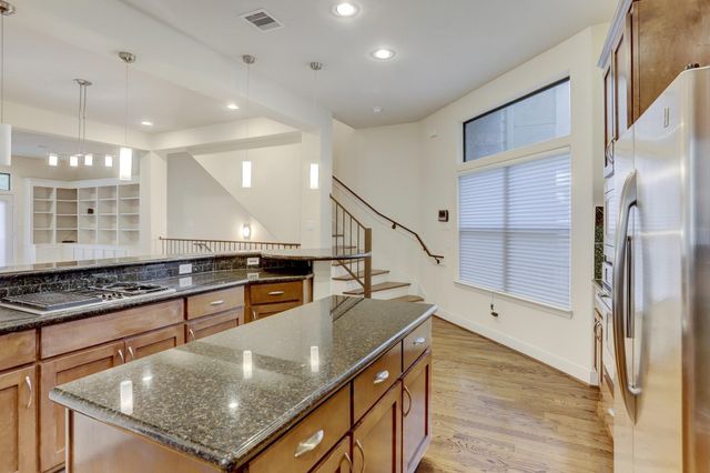 6911 Staffordshire Boulevard, Houston, TX 77030