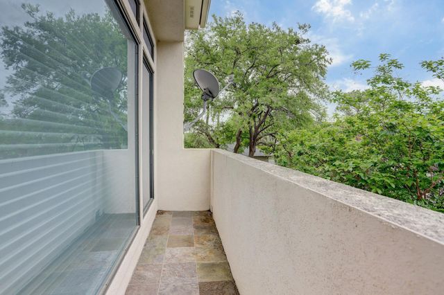 6911 Staffordshire Boulevard, Houston, TX 77030