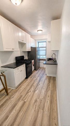 480 Riverdale Avenue 1B, Yonkers, NY 10705