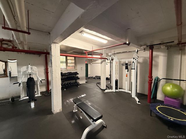480 Riverdale Avenue 1B, Yonkers, NY 10705