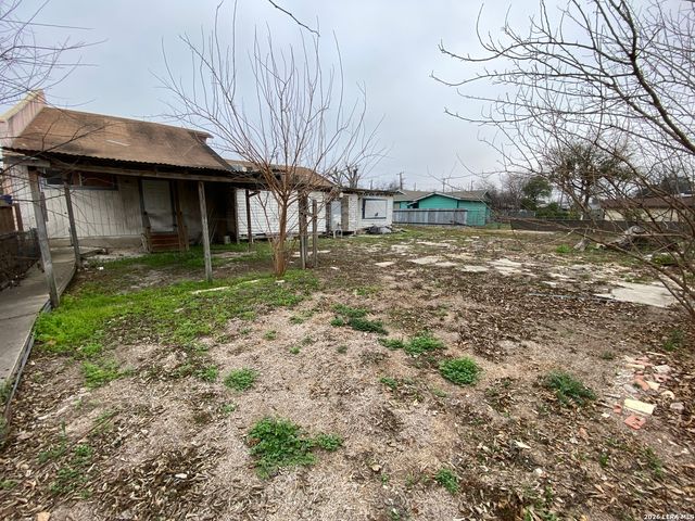 755 Division, San Antonio, TX 78225