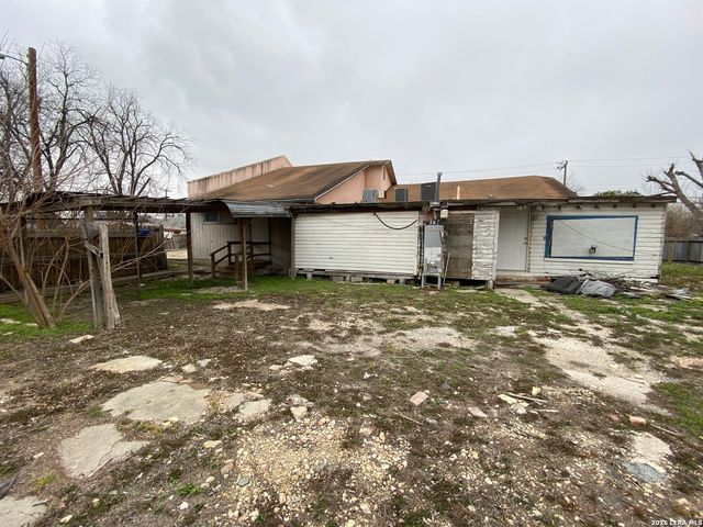 755 Division, San Antonio, TX 78225
