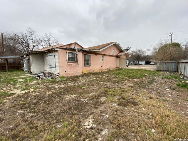 755 Division, San Antonio, TX 78225