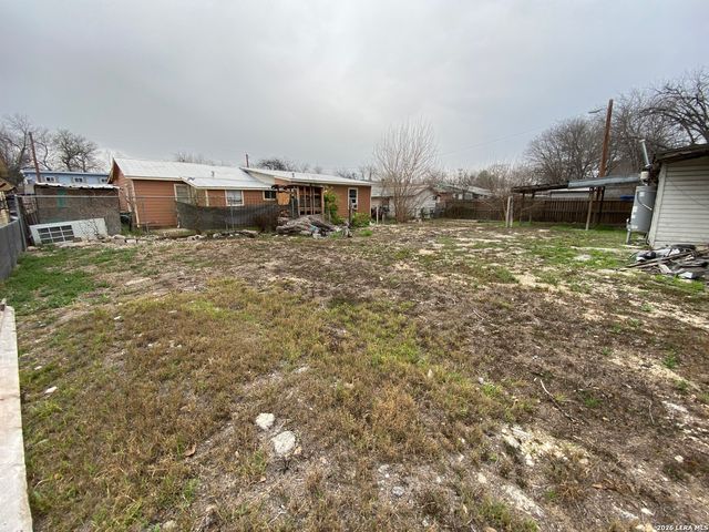 755 Division, San Antonio, TX 78225