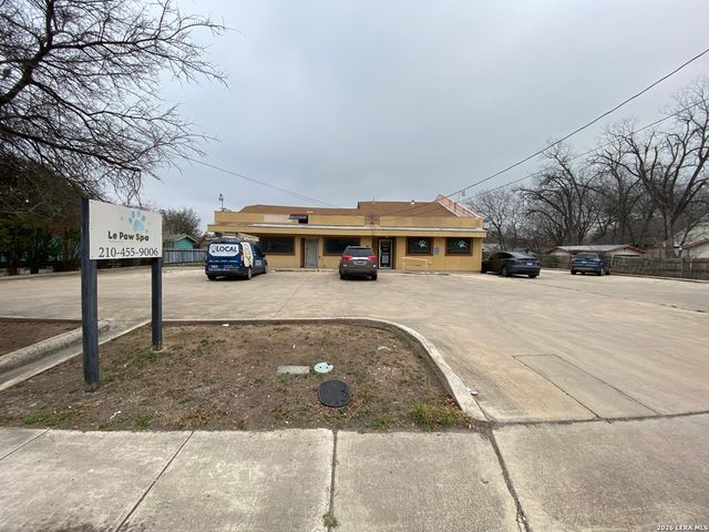 755 Division, San Antonio, TX 78225