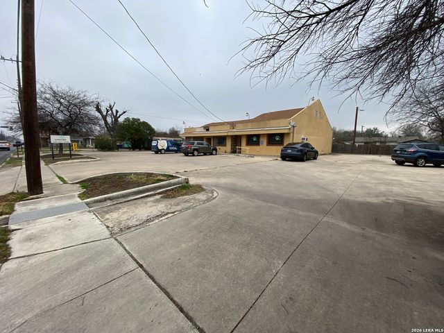755 Division, San Antonio, TX 78225