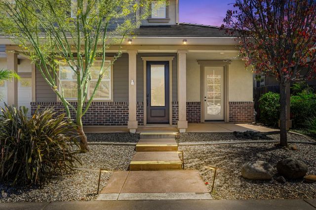 12306 Canyonlands Dr, Rancho Cordova, CA 95742