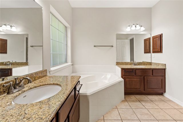 1207 Martinsville Lane, College Station, TX 77845
