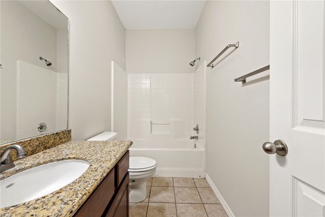 1207 Martinsville Lane, College Station, TX 77845