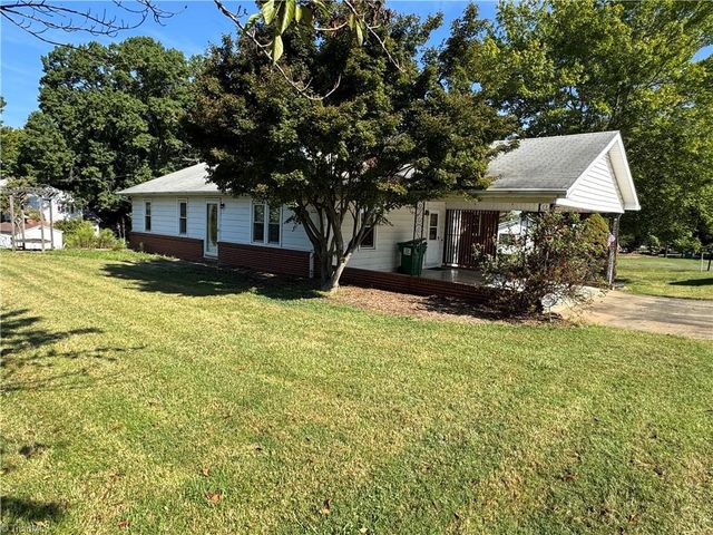200 W King Street, King, NC 27021