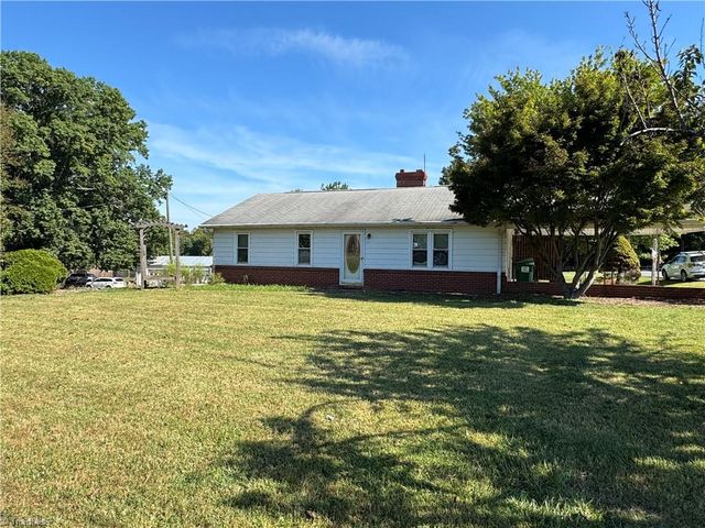 200 W King Street, King, NC 27021