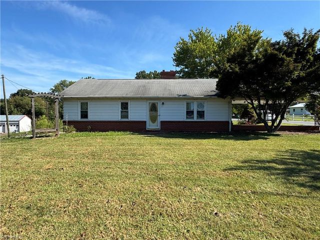 200 W King Street, King, NC 27021