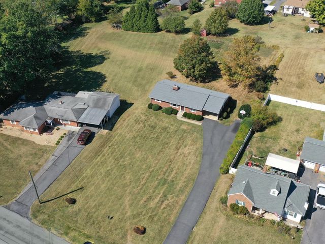 47 GISH LN, Staunton, VA 24401