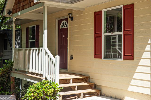 8454 Hightower Trail, Snellville, GA 30039
