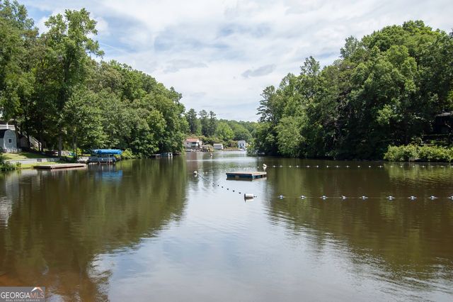 8454 Hightower Trail, Snellville, GA 30039