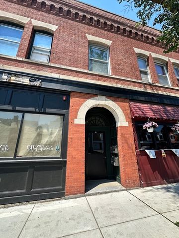 100 Cabot 7, Beverly, MA 01915