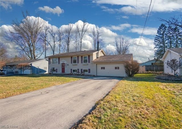 3841 Nottingham Avenue, Youngstown, OH 44511