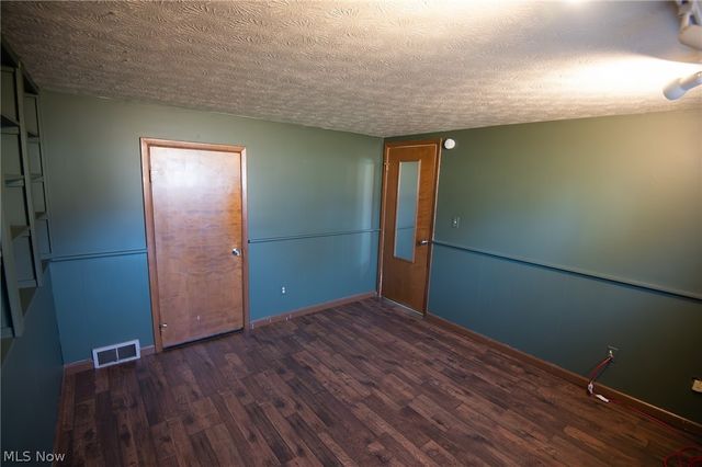 3841 Nottingham Avenue, Youngstown, OH 44511