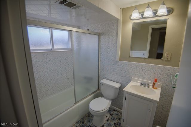 3841 Nottingham Avenue, Youngstown, OH 44511