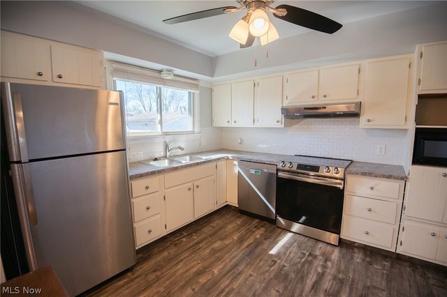 3841 Nottingham Avenue, Youngstown, OH 44511