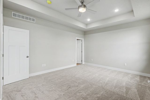 3121 Marigold Circle, Pella, IA 50219