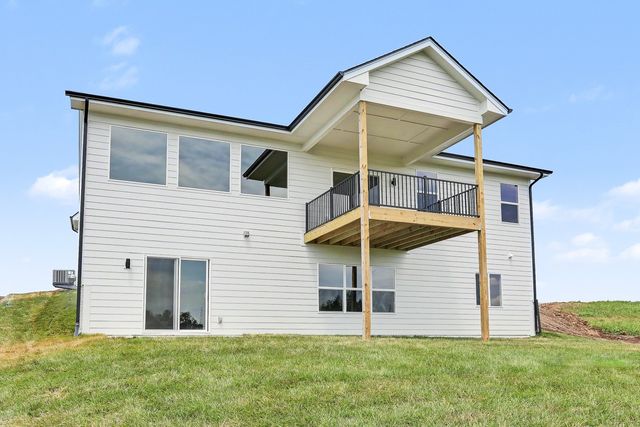 3121 Marigold Circle, Pella, IA 50219