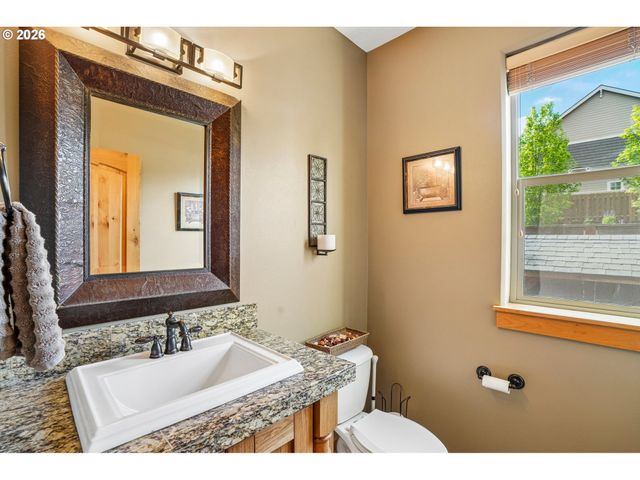 286 Se CONDOR Dr, Gresham, OR 97080