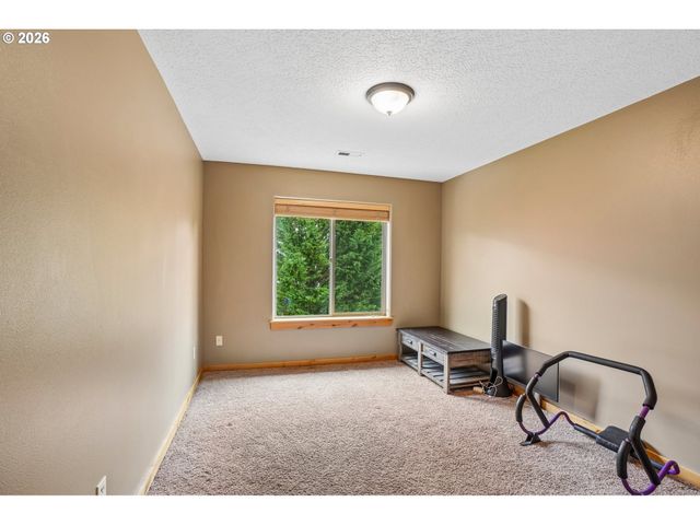 286 Se CONDOR Dr, Gresham, OR 97080