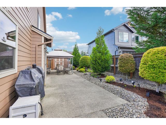 286 Se CONDOR Dr, Gresham, OR 97080