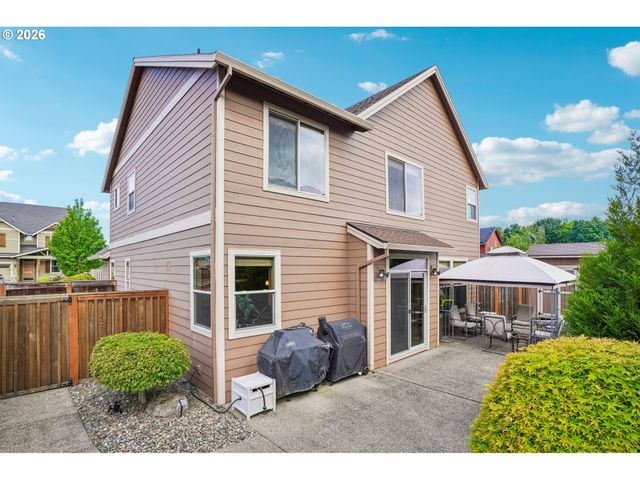 286 Se CONDOR Dr, Gresham, OR 97080