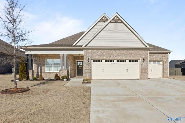 105 Ginamey Circle, Meridianville, AL 35759