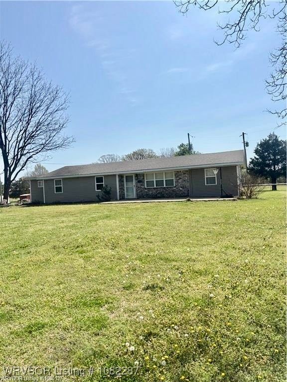 3302 N Witte Drive, Poteau, OK 74953