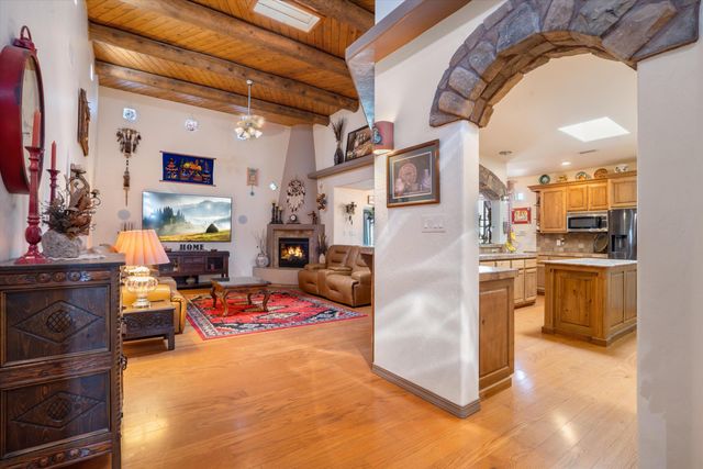 3217 Nativitas Road NE, Rio Rancho, NM 87144