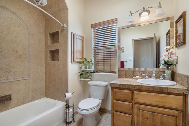 3217 Nativitas Road NE, Rio Rancho, NM 87144