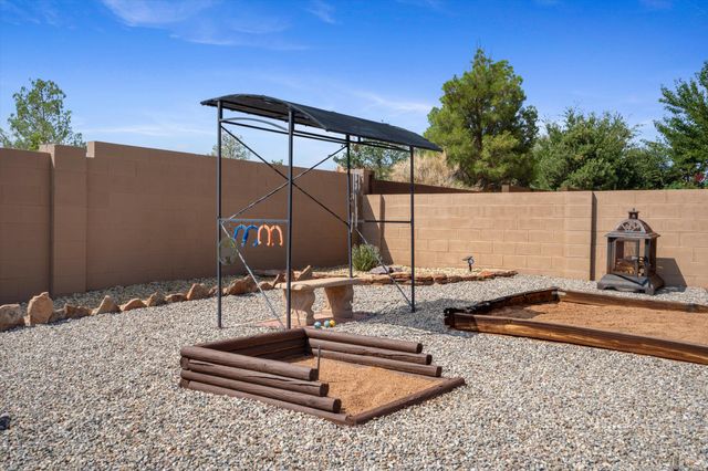 3217 Nativitas Road NE, Rio Rancho, NM 87144