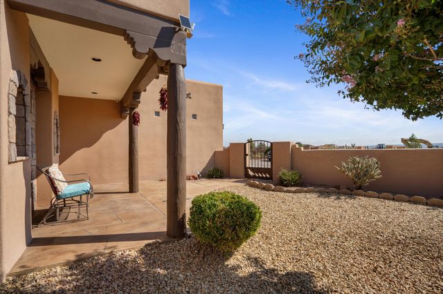 3217 Nativitas Road NE, Rio Rancho, NM 87144