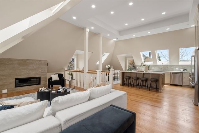 38 Spring Park Avenue 3, Boston, MA 02130