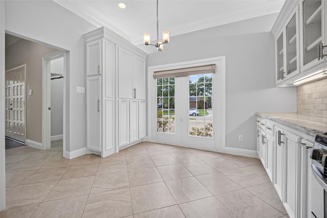 10310 Chevy Chase Drive, Houston, TX 77042