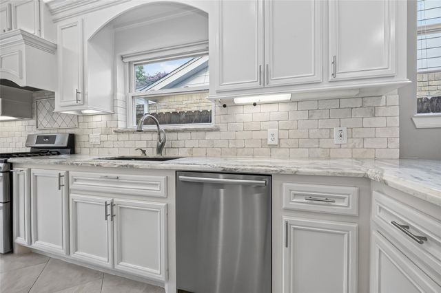 10310 Chevy Chase Drive, Houston, TX 77042