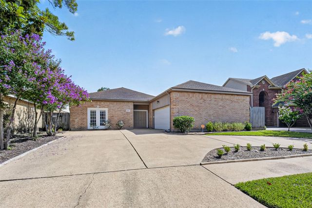 10310 Chevy Chase Drive, Houston, TX 77042