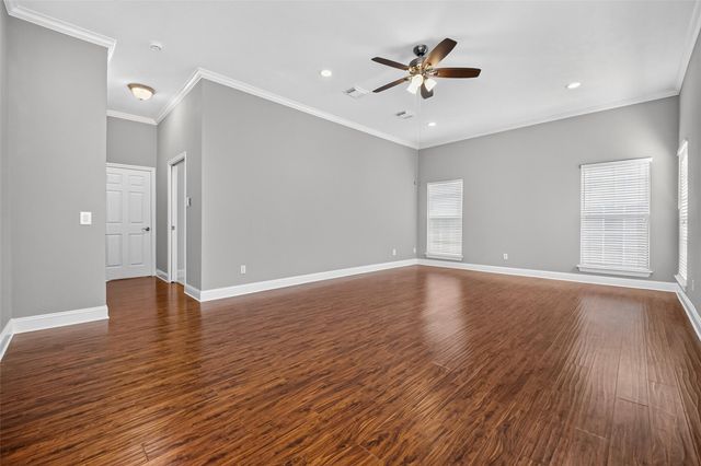 10310 Chevy Chase Drive, Houston, TX 77042