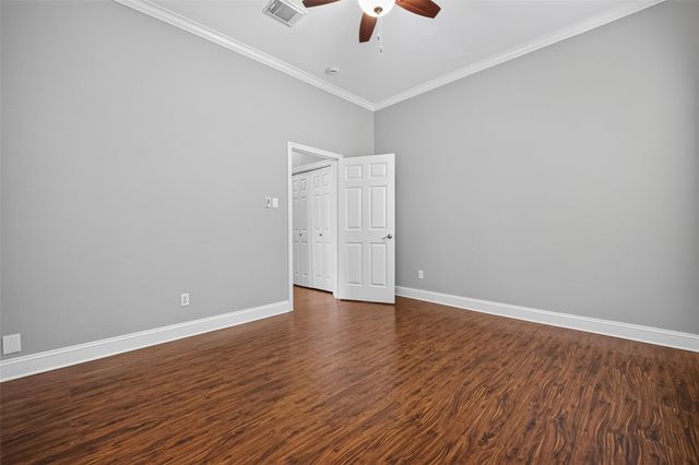 10310 Chevy Chase Drive, Houston, TX 77042